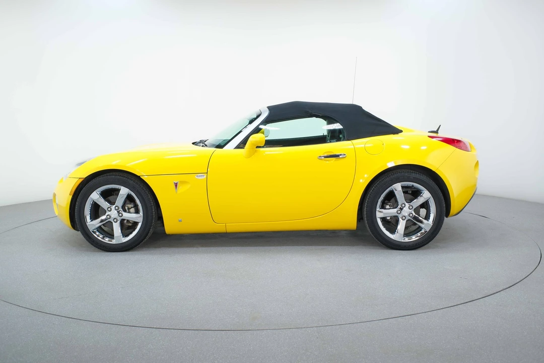 2007 Pontiac Solstice - Image 7 of 31