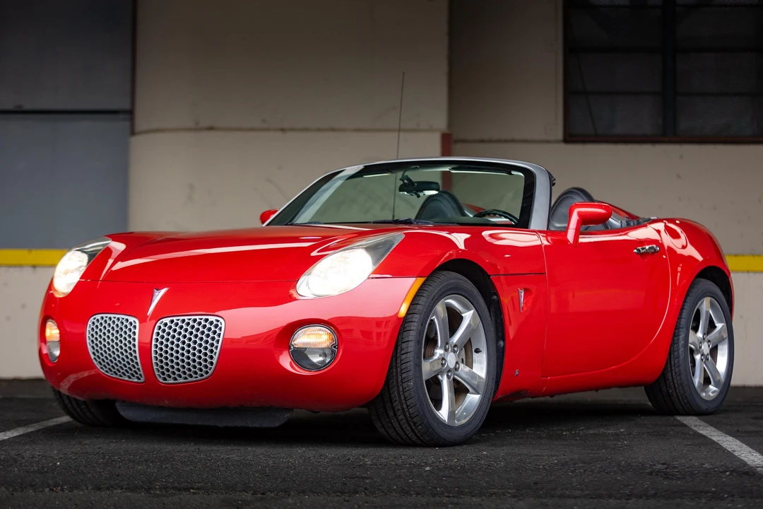 2007 Pontiac Solstice - Image 10 of 31