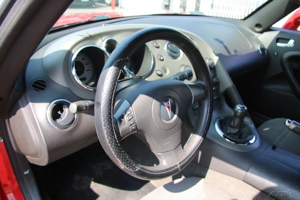 2007 Pontiac Solstice - Image 11 of 21
