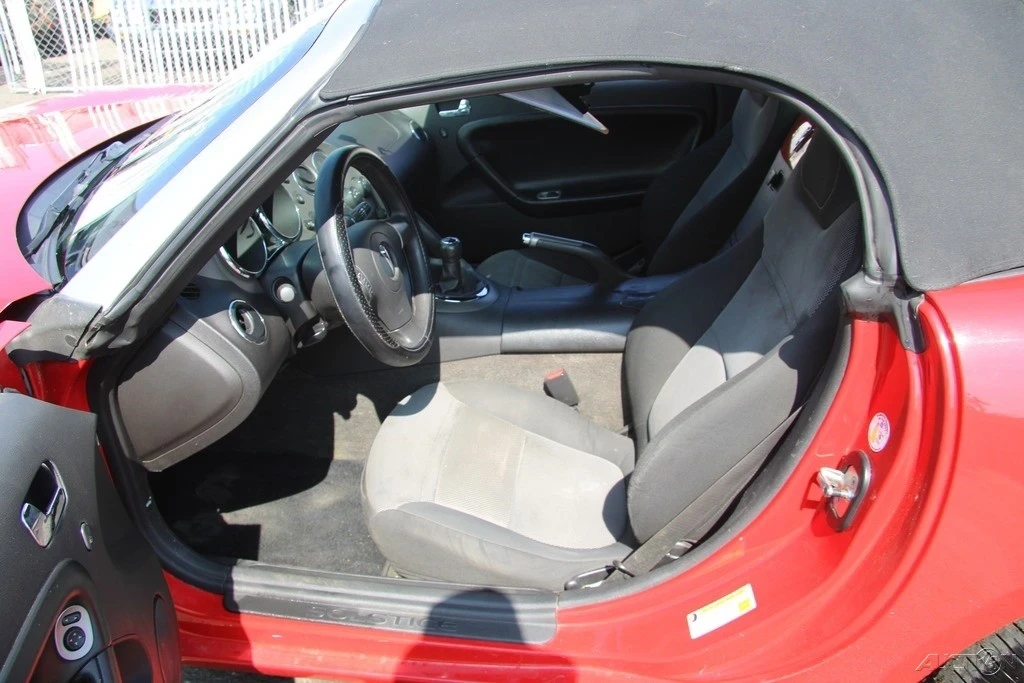 2007 Pontiac Solstice - Image 10 of 21