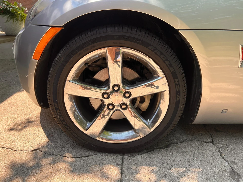 2007 Pontiac Solstice - Image 12 of 31