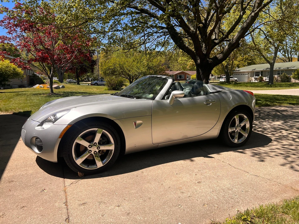 2007 Pontiac Solstice - Image 7 of 31