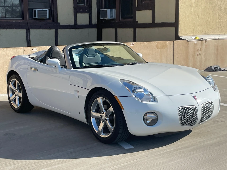 2007 Pontiac Solstice - Image 17 of 31