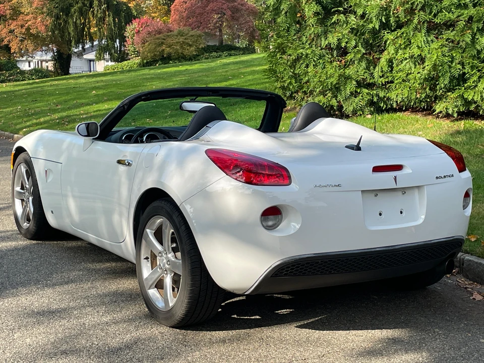2007 Pontiac Solstice - Image 11 of 31