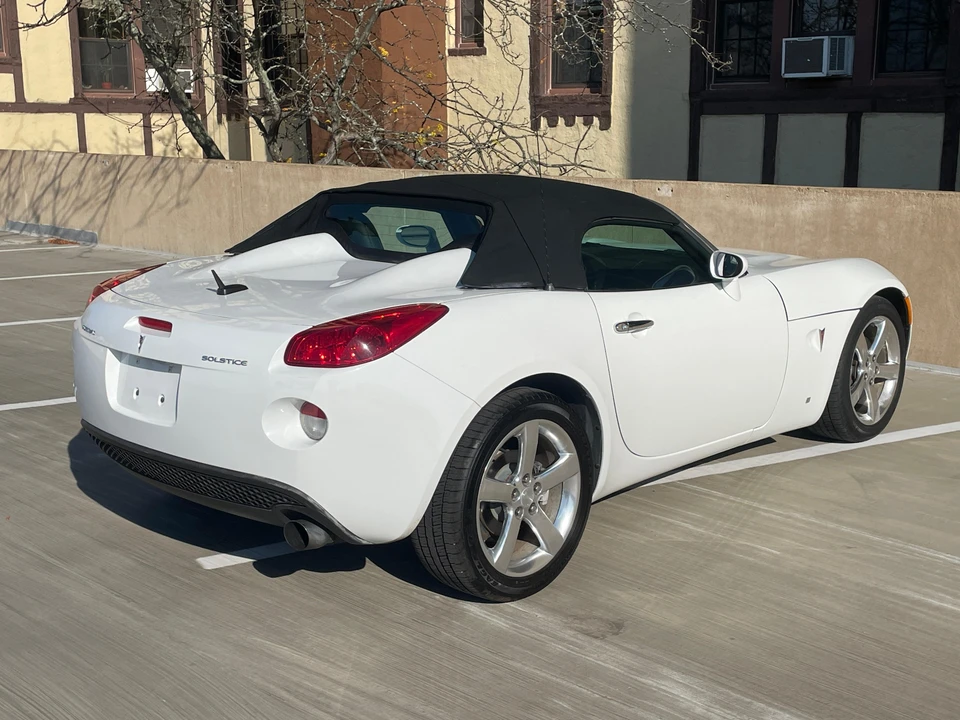 2007 Pontiac Solstice - Image 27 of 31