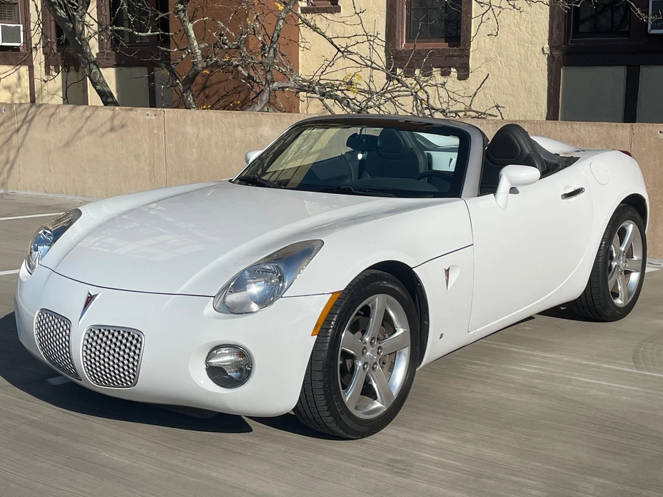 2007 Pontiac Solstice - Image 7 of 31
