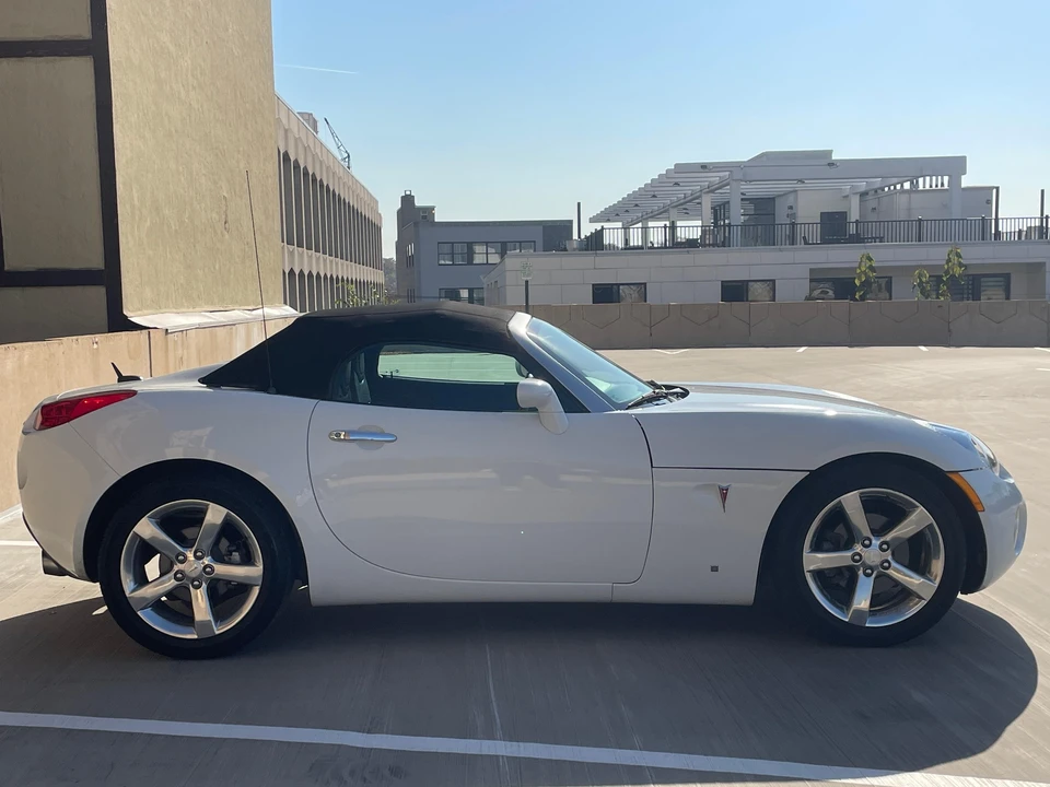 2007 Pontiac Solstice - Image 28 of 31