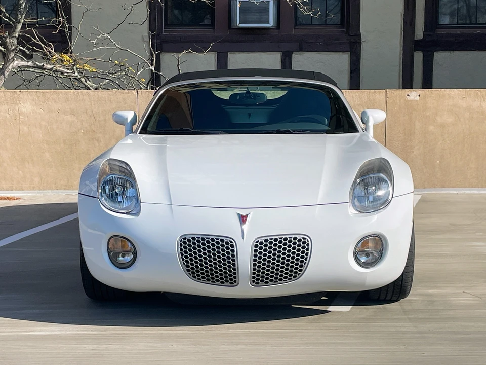 2007 Pontiac Solstice - Image 19 of 31