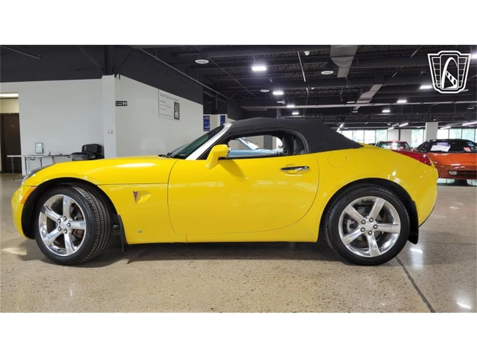 2007 Pontiac Solstice - Image 23 of 31