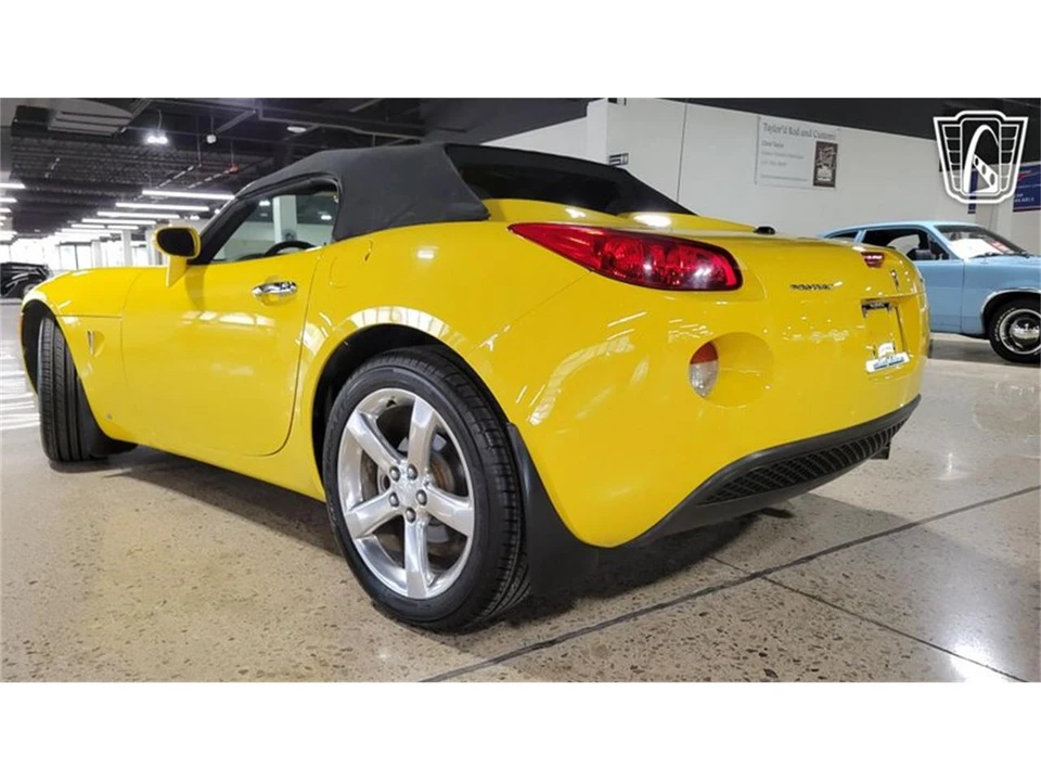 2007 Pontiac Solstice - Image 29 of 31