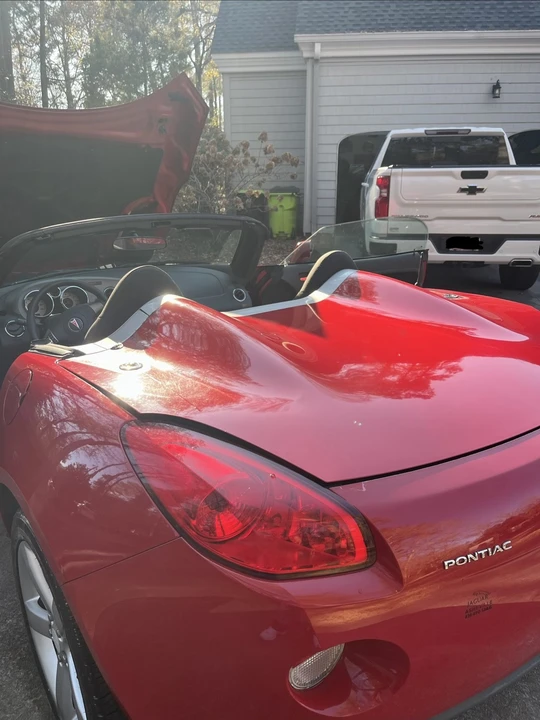2007 Pontiac Solstice - Image 6 of 10