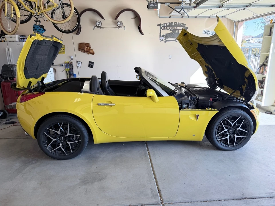 2007 Pontiac Solstice - Image 19 of 21