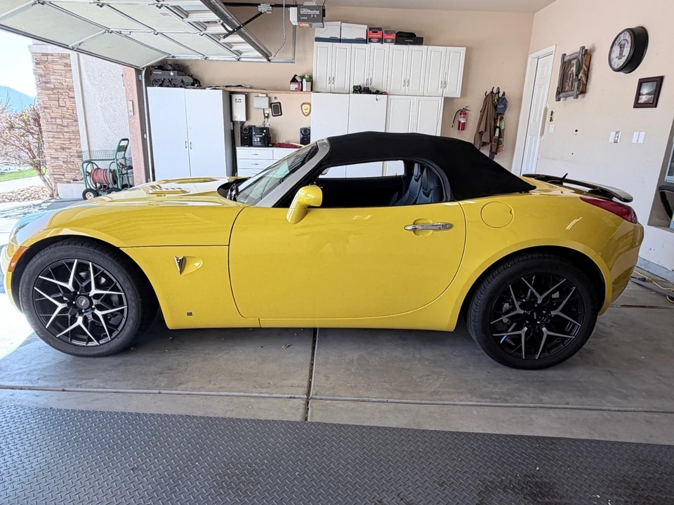 2007 Pontiac Solstice - Image 7 of 21