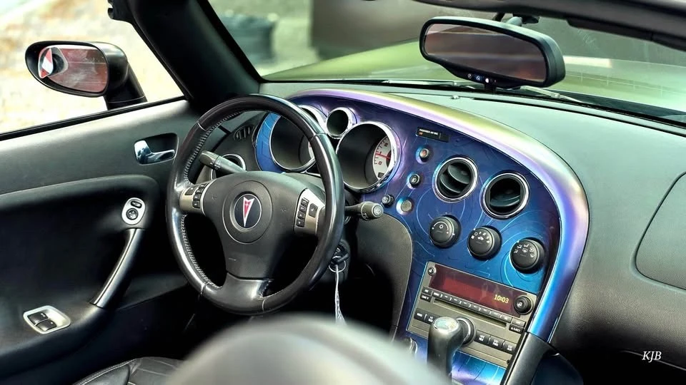 2007 Pontiac Solstice - Image 13 of 18