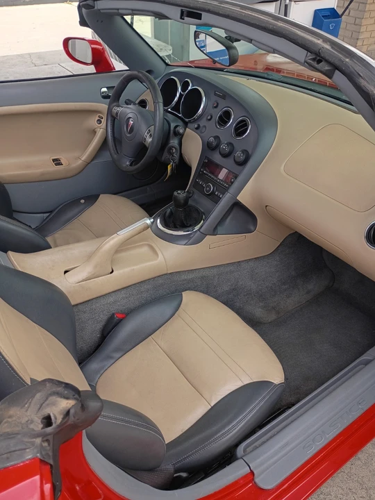 2007 Pontiac Solstice - Image 16 of 24