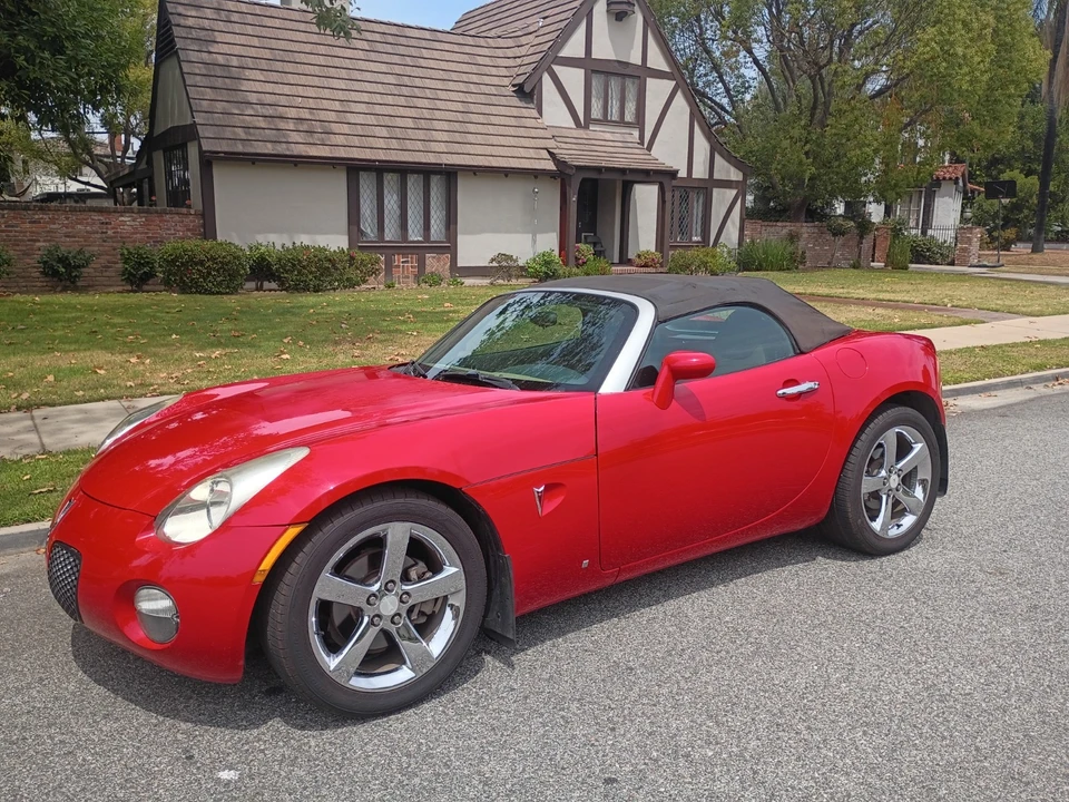 2007 Pontiac Solstice - Image 10 of 24