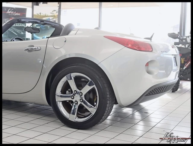 2007 Pontiac Solstice - Image 9 of 12