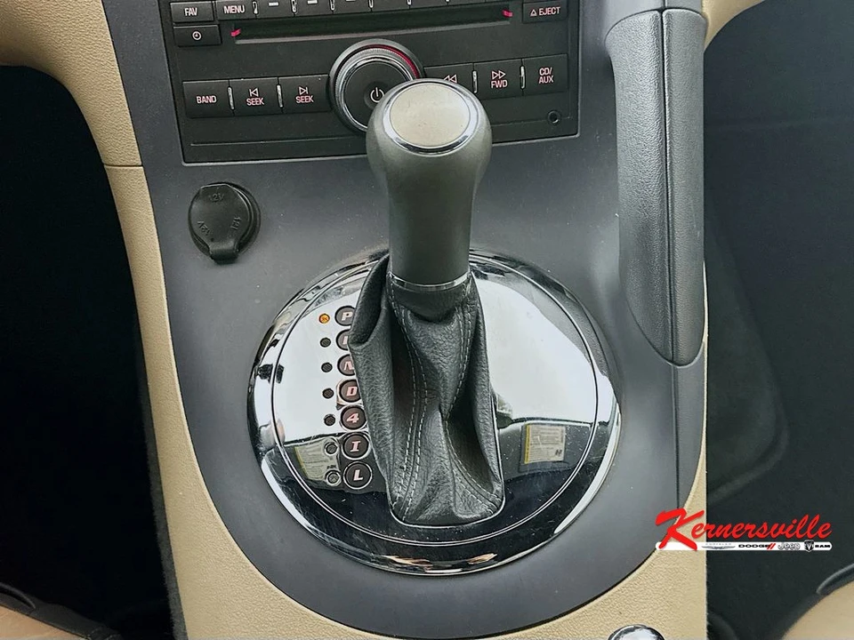 2007 Pontiac Solstice - Image 12 of 24