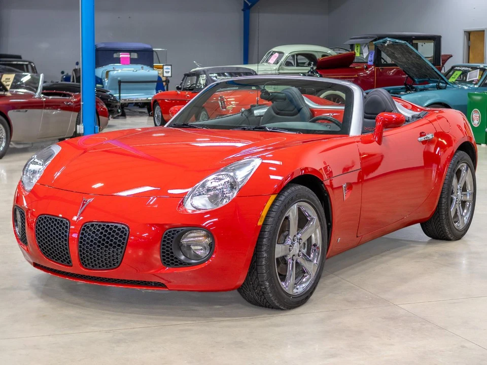 2007 Pontiac Solstice - Image 3 of 31