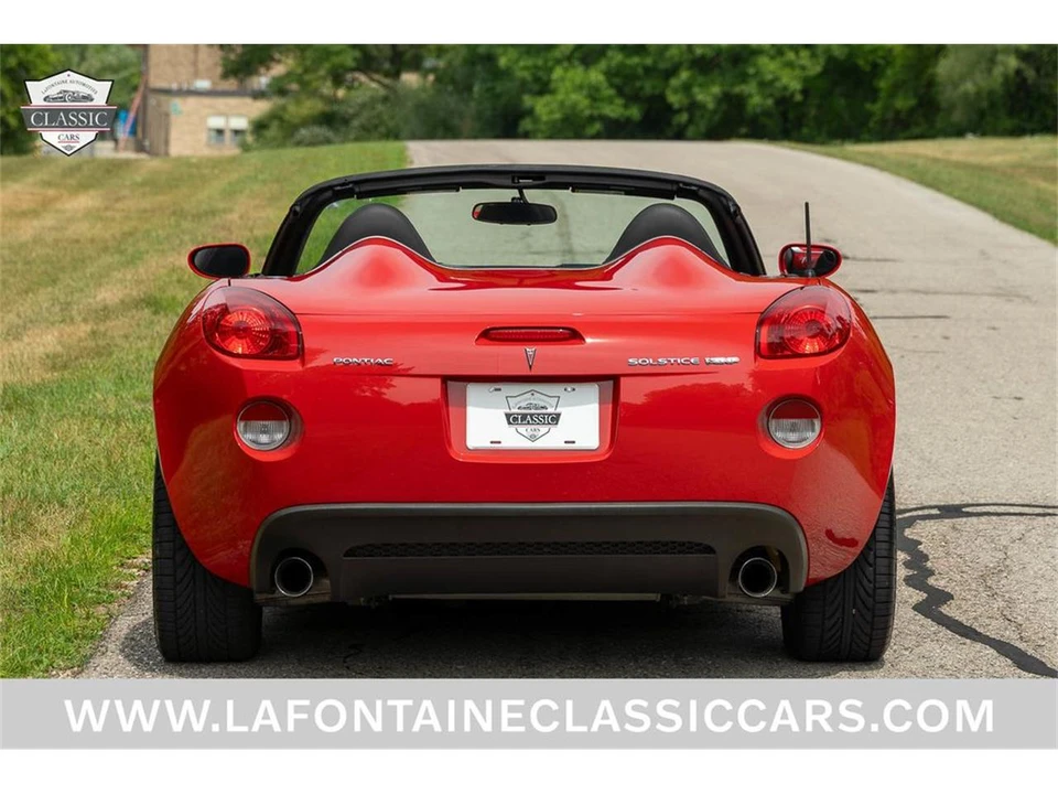 2007 Pontiac Solstice GXP - Image 10 of 31