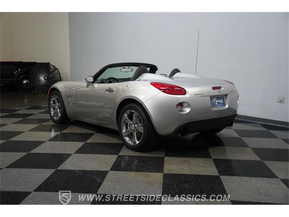 2007 Pontiac Solstice GXP - Image 8 of 31