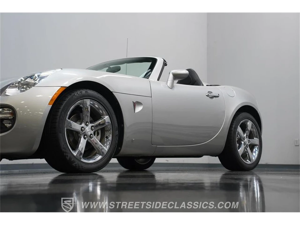 2007 Pontiac Solstice GXP - Image 20 of 31