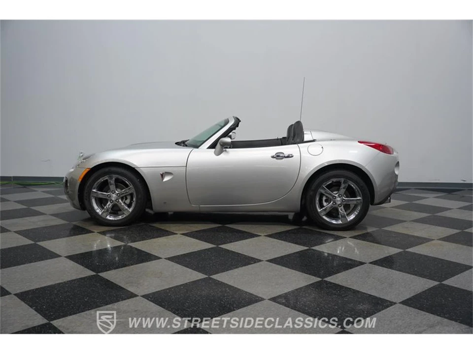 2007 Pontiac Solstice GXP - Image 6 of 31
