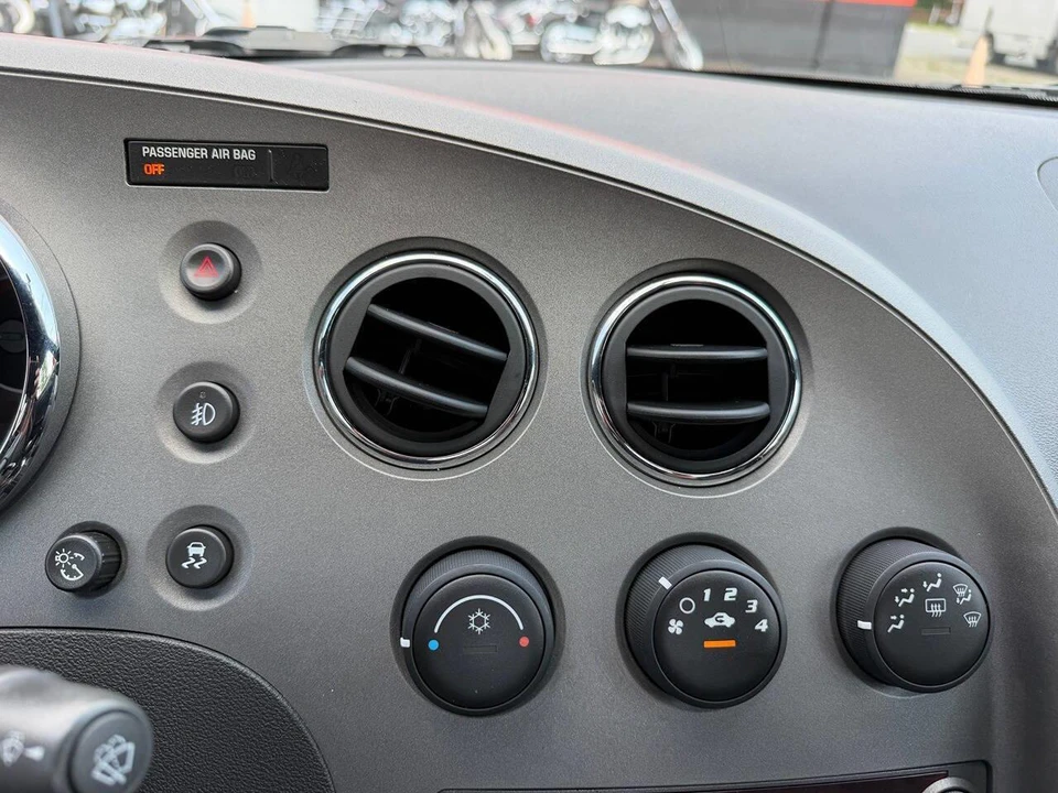 2007 Pontiac Solstice - Image 7 of 28