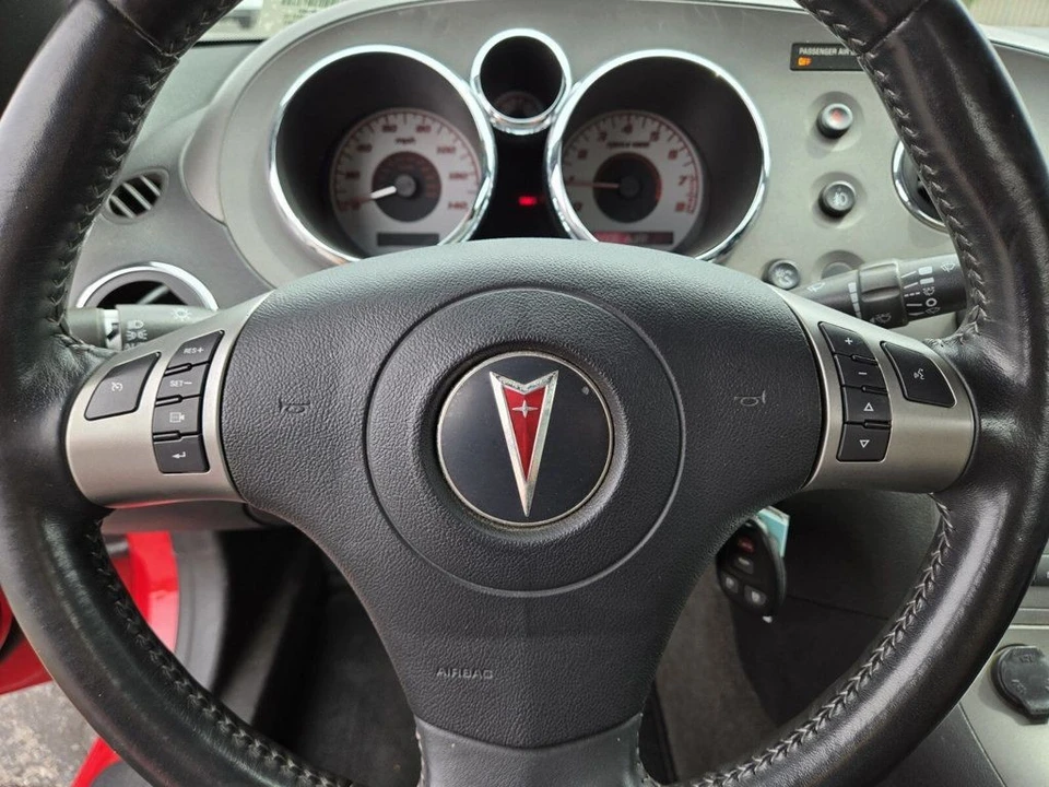 2007 Pontiac Solstice - Image 13 of 17