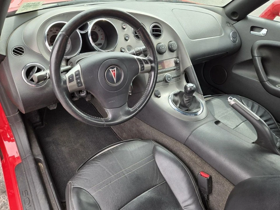 2007 Pontiac Solstice - Image 8 of 17