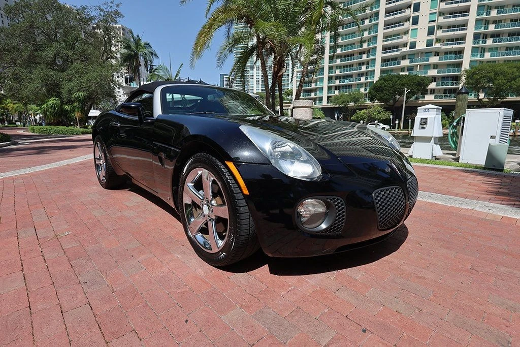 2007 Pontiac Solstice GXP - Image 24 of 31