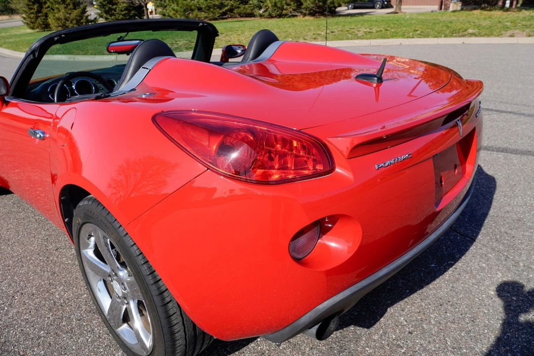 2007 Pontiac Solstice GXP - Image 25 of 31