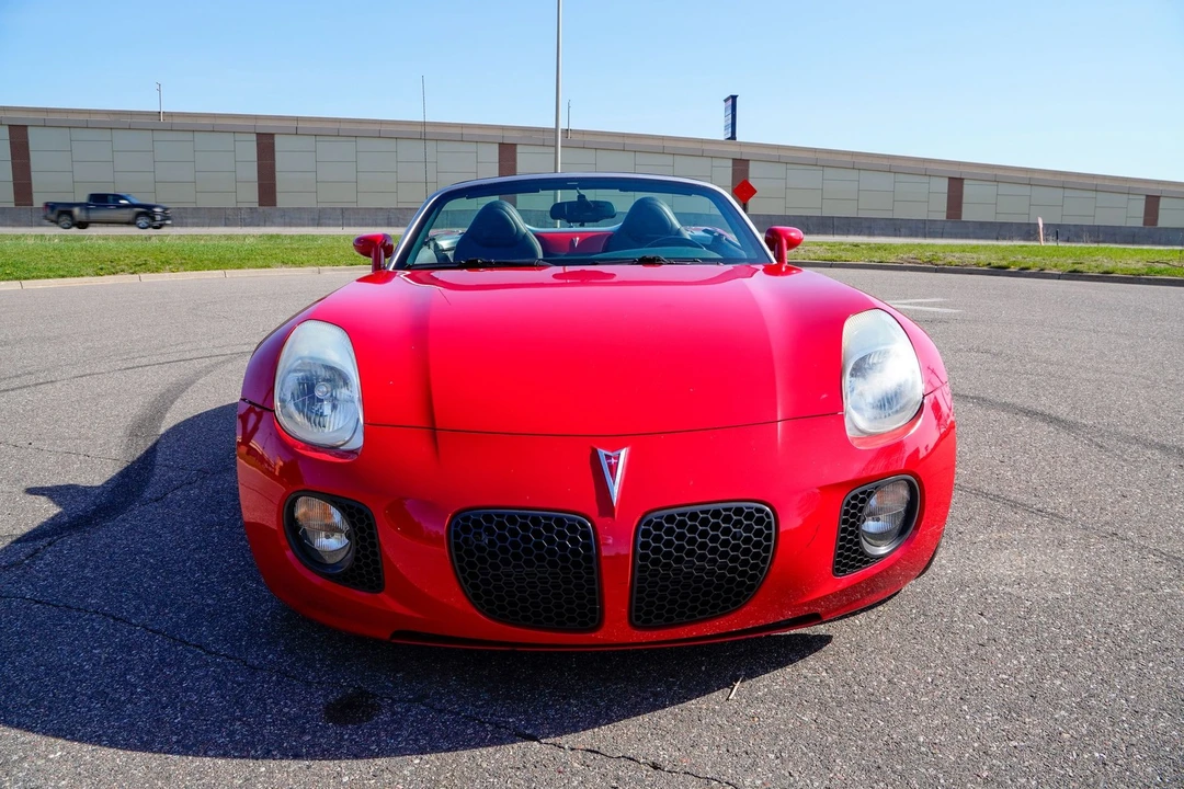 2007 Pontiac Solstice GXP - Image 8 of 31
