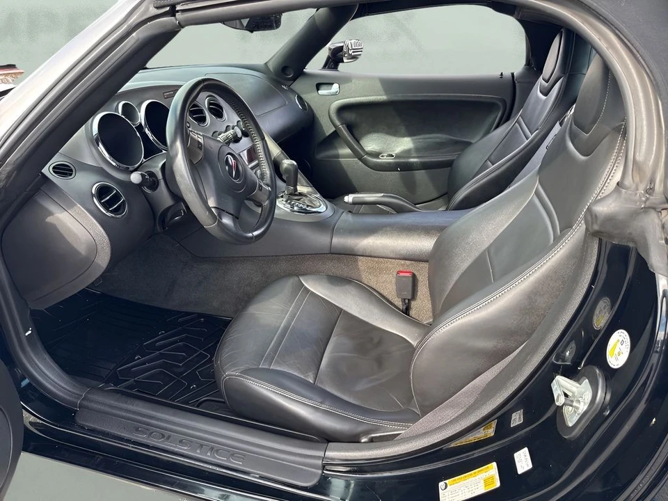 2007 Pontiac Solstice - Image 10 of 21