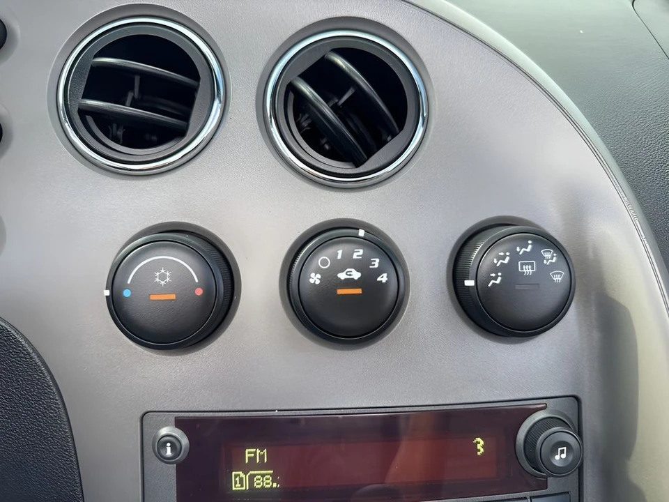 2007 Pontiac Solstice - Image 17 of 21