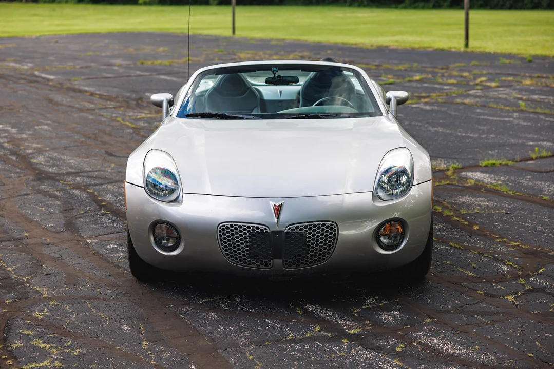 2007 Pontiac Solstice - Image 7 of 31