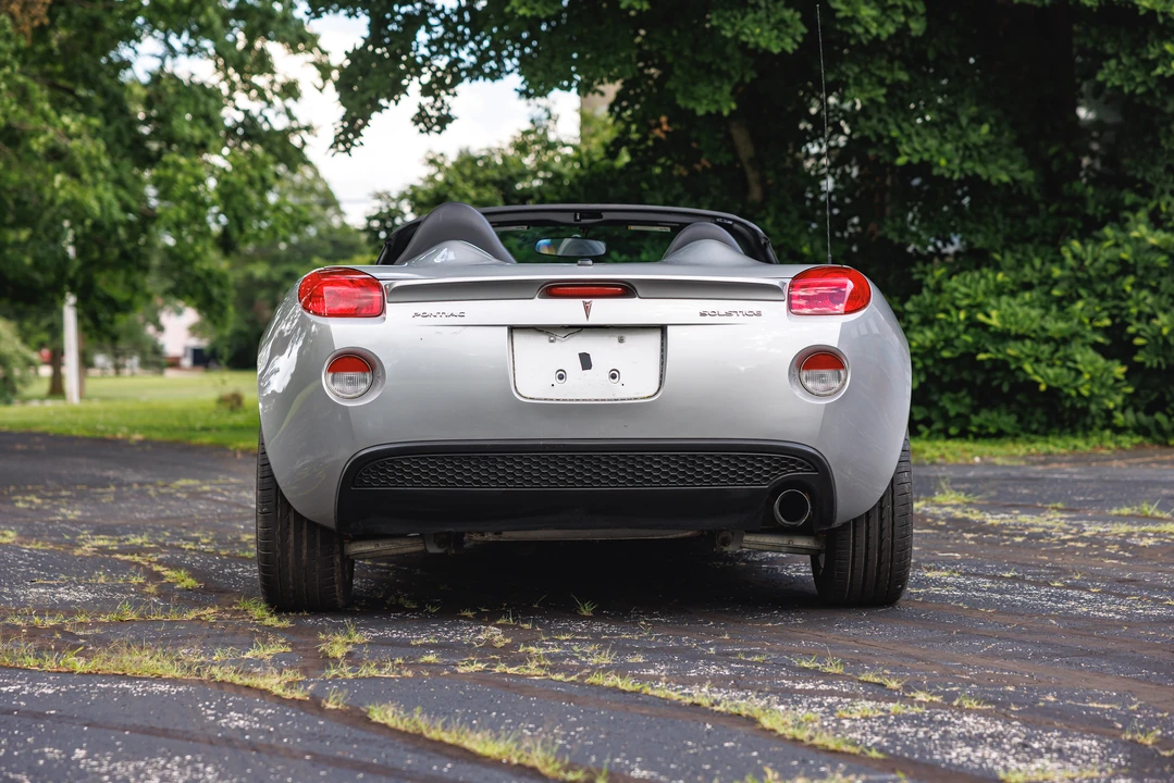 2007 Pontiac Solstice - Image 18 of 31