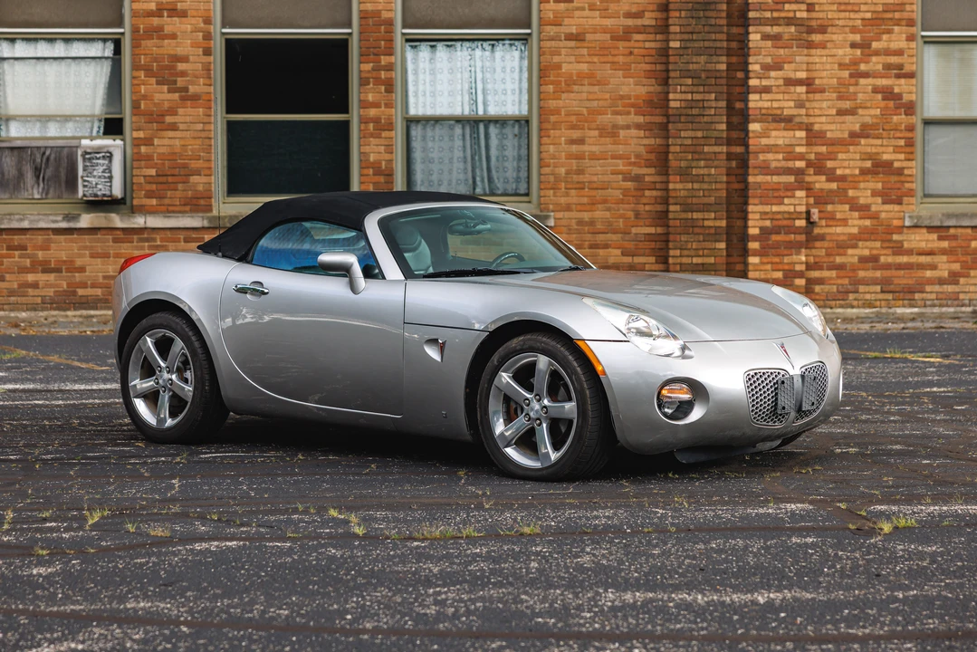 2007 Pontiac Solstice - Image 11 of 31