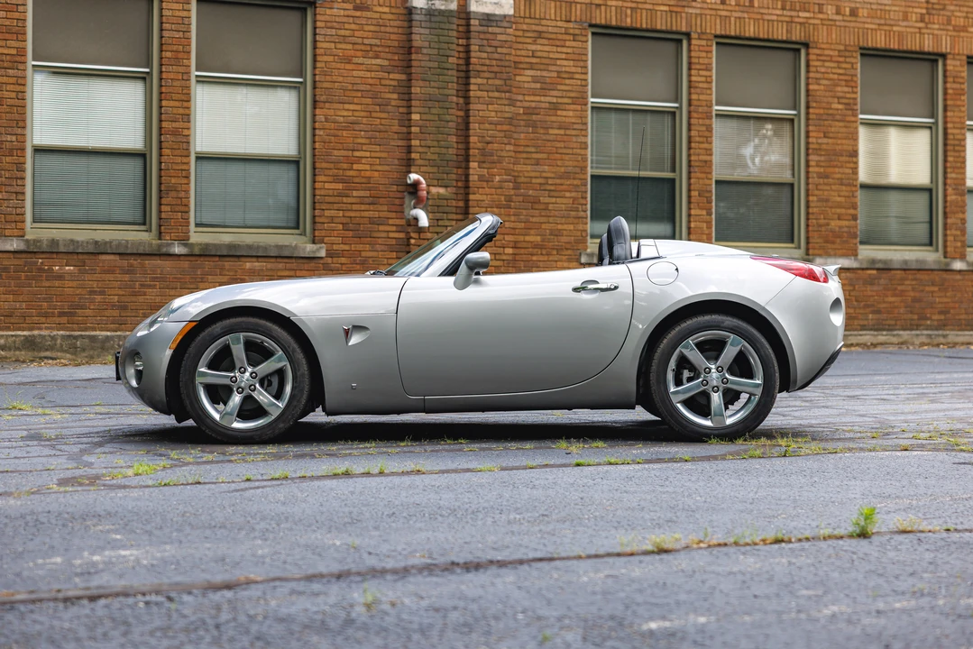 2007 Pontiac Solstice - Image 23 of 31