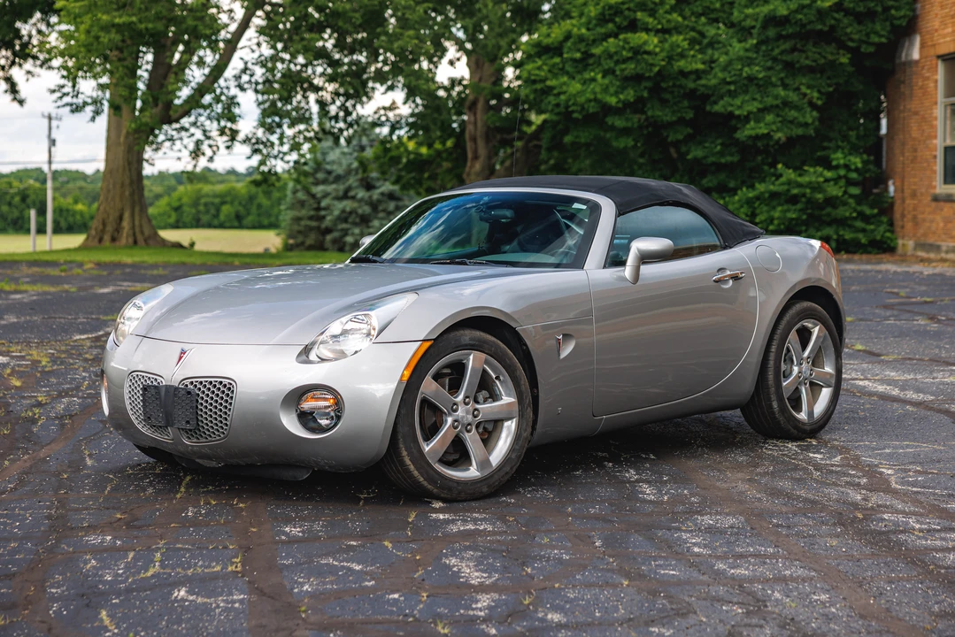 2007 Pontiac Solstice - Image 4 of 31