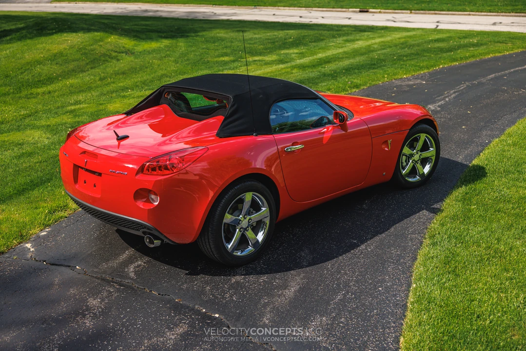 2007 Pontiac Solstice - Image 7 of 31