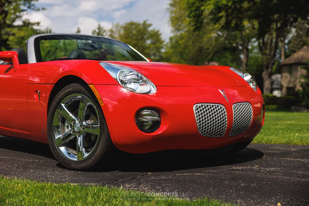 2007 Pontiac Solstice - Image 14 of 31