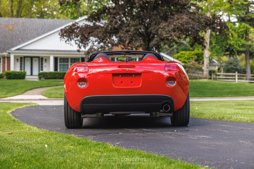 2007 Pontiac Solstice - Image 10 of 31