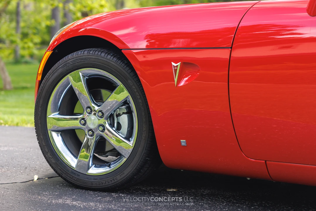 2007 Pontiac Solstice - Image 25 of 31