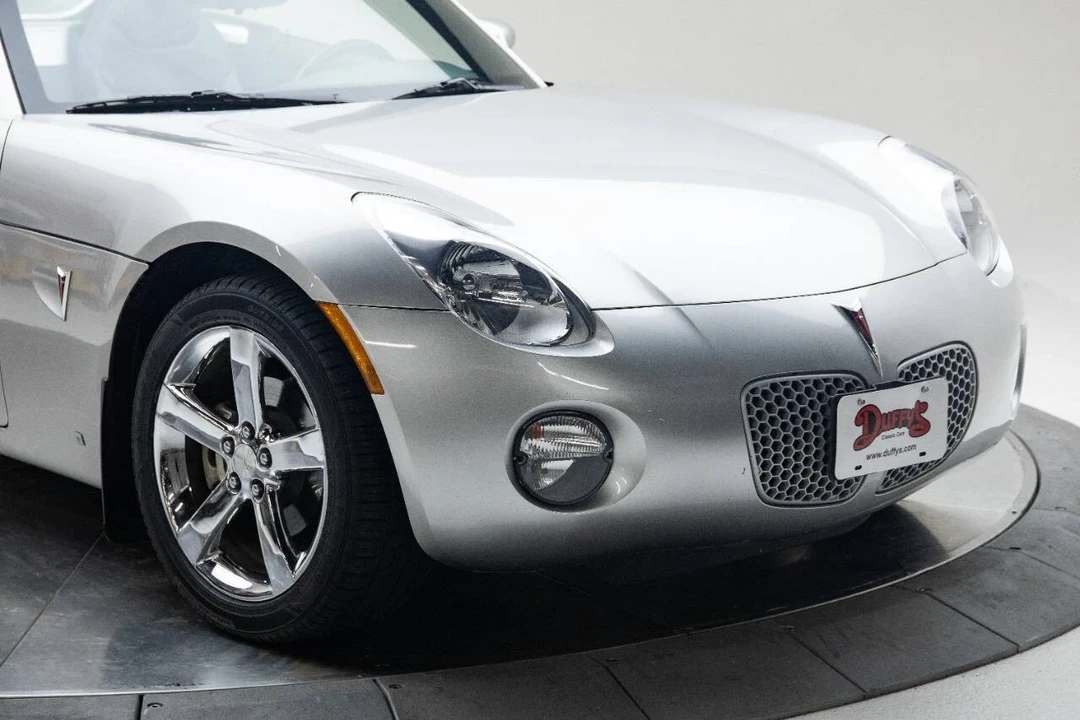 2007 Pontiac Solstice - Image 17 of 21