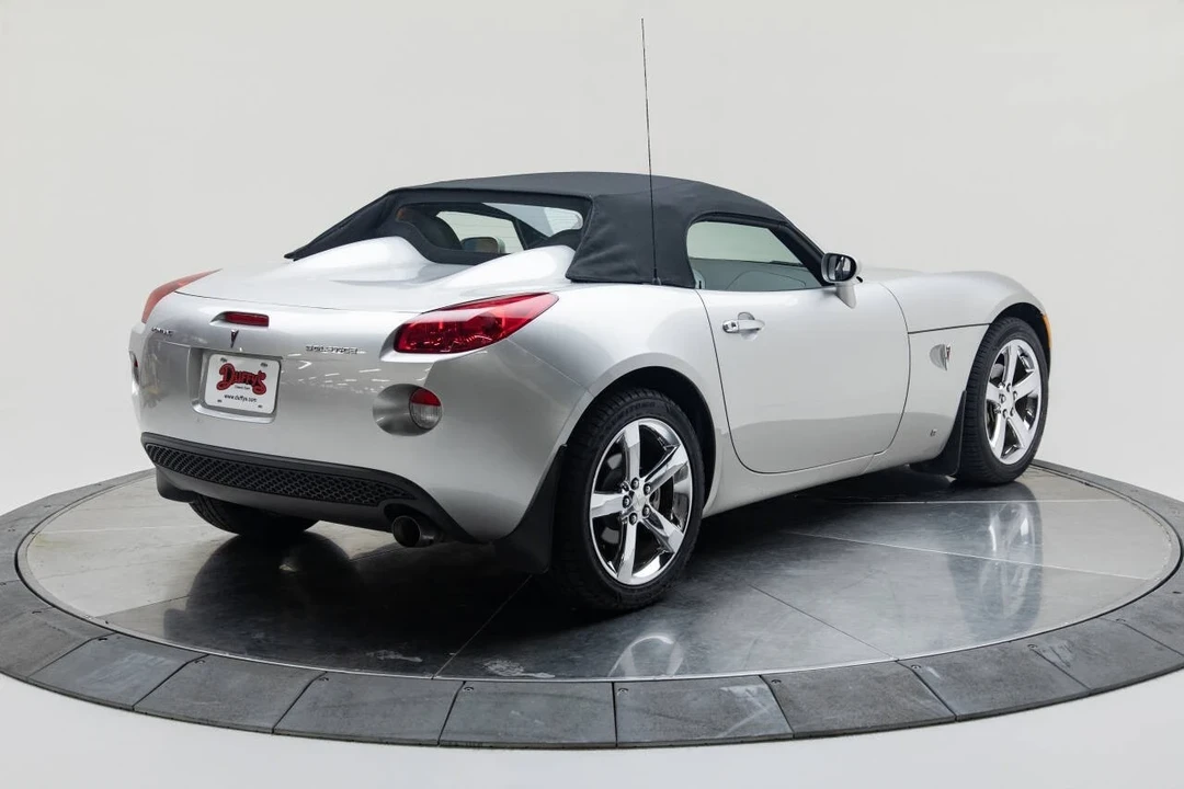 2007 Pontiac Solstice - Image 6 of 21