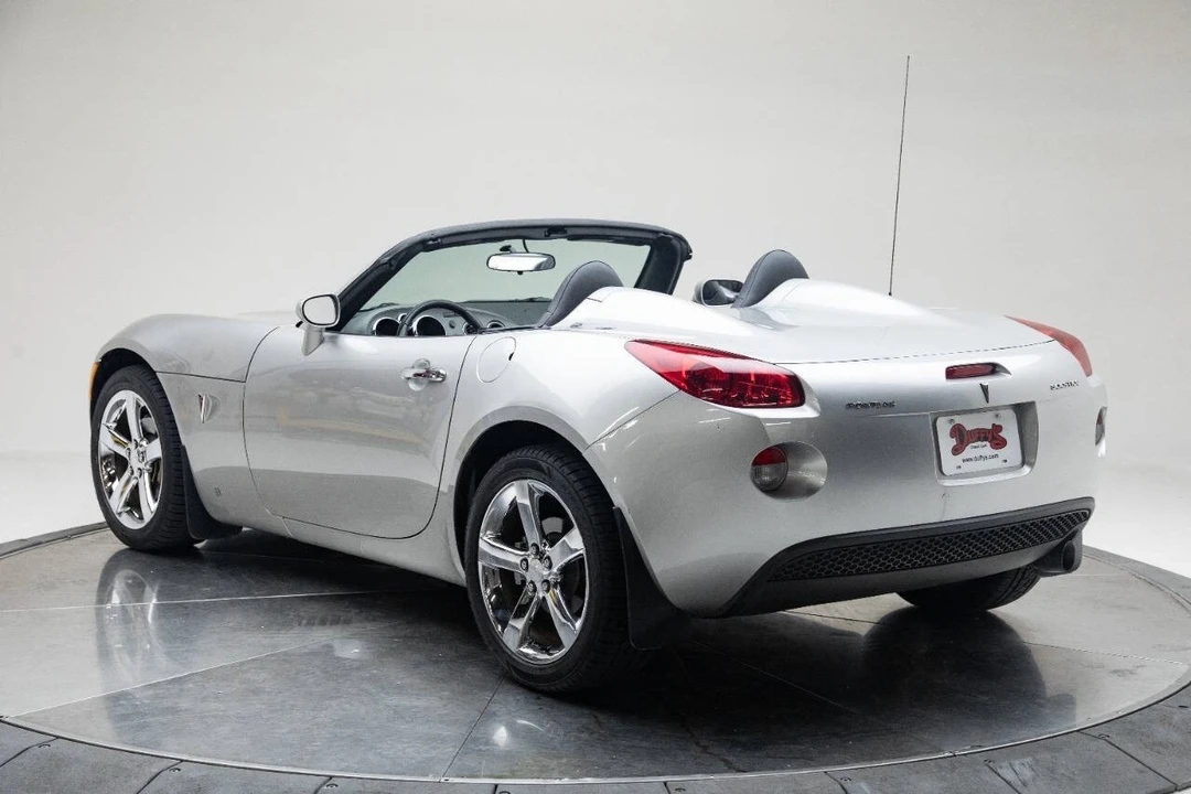 2007 Pontiac Solstice - Image 14 of 21