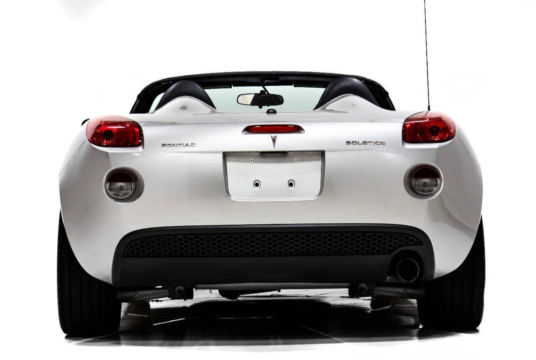 2007 Pontiac Solstice - Image 8 of 12