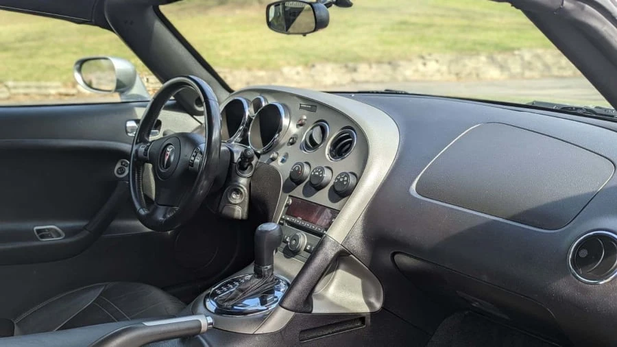 2007 Pontiac Solstice - Image 11 of 14