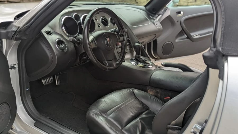 2007 Pontiac Solstice - Image 10 of 14